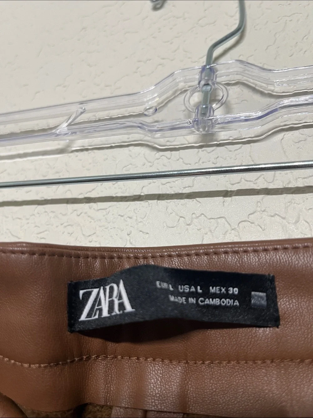 Zara Women’s Size Large Brown Faux Leather Skinny Pants With Zippers at Ankles - Picture 2 of 11
